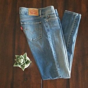 Levi's 711 Skinny Jean